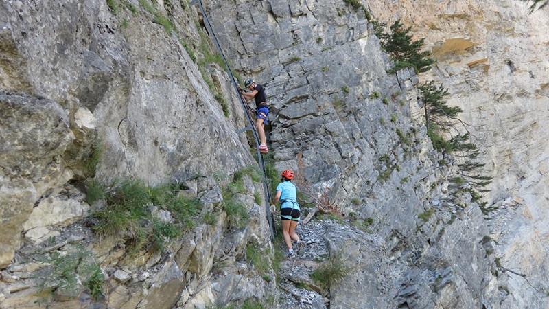 varner-leitern-ou-les-chelles-de-varen-randonn-e-d-t-en-dessus-de
